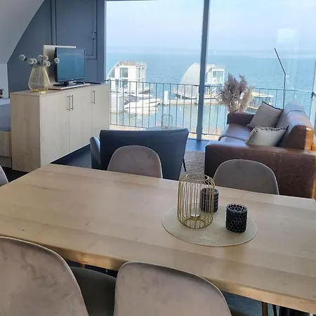 Seeblick 8 2 Og Grundbelegung 4 Pers شقة Elsterheide