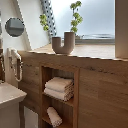 Apartment Seeblick 8 2 Og Grundbelegung 4 Pers Elsterheide